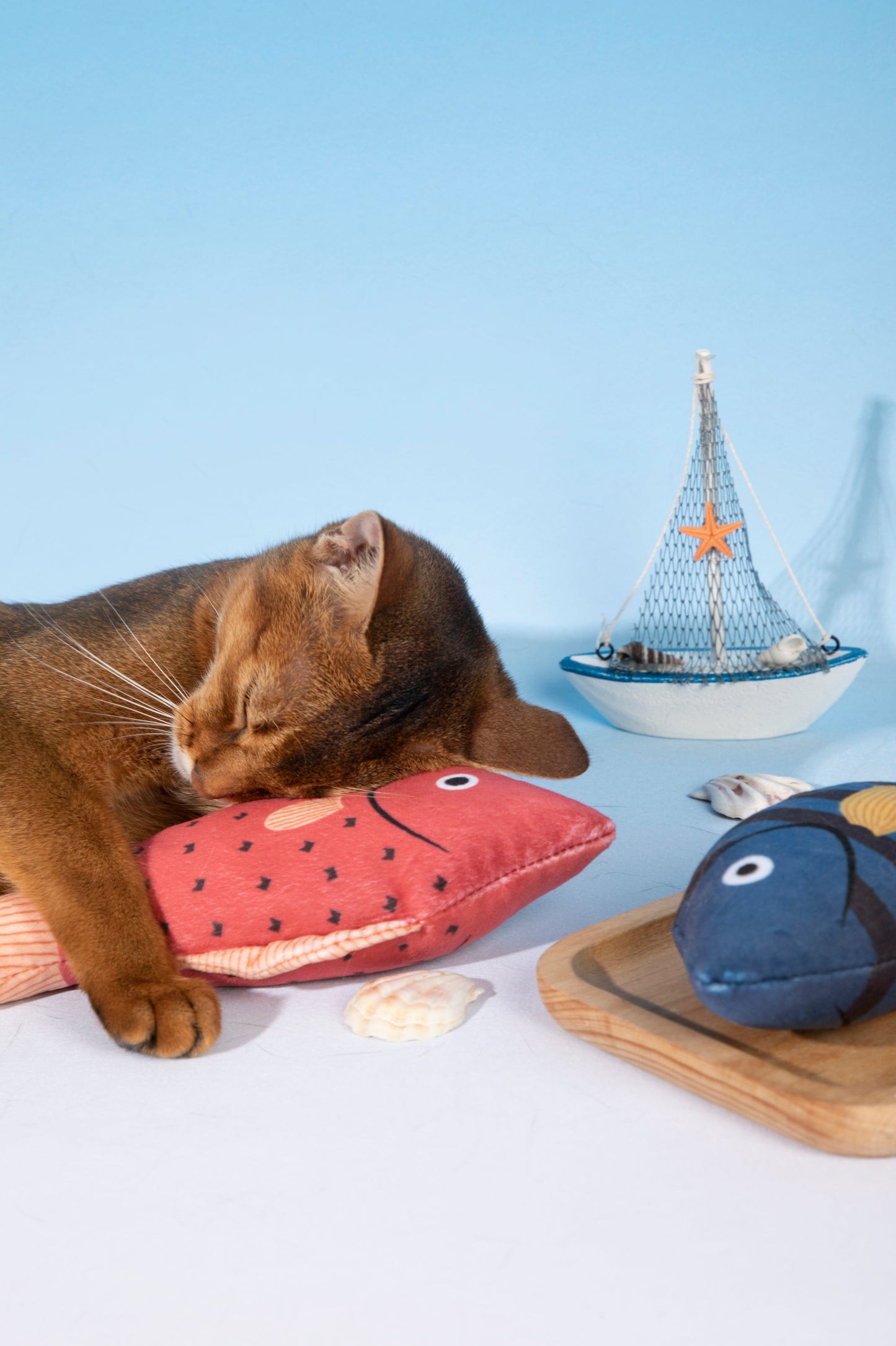 Fishy Fun Cat Toy - Sea Bass