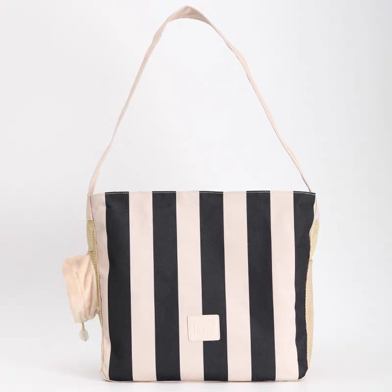 Pet Carrier Bag – Lightweight, Breathable & Escape-Proof