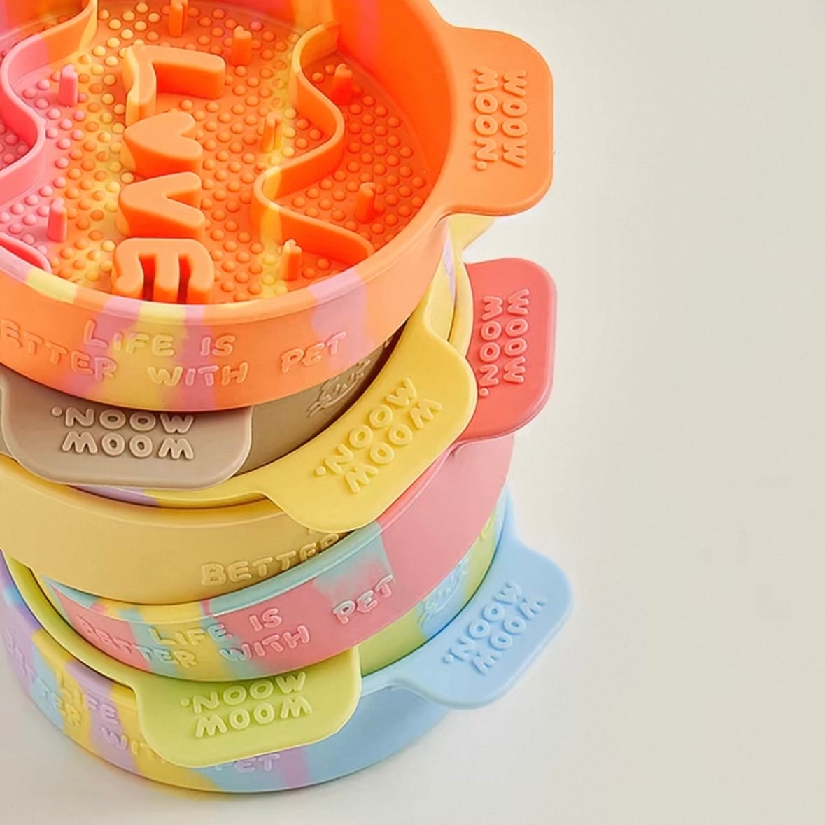 Palette Slow Feeder Bowl – Food-Grade Silicone, Anti-Spill, Oral Care for Cats & Small Dogs